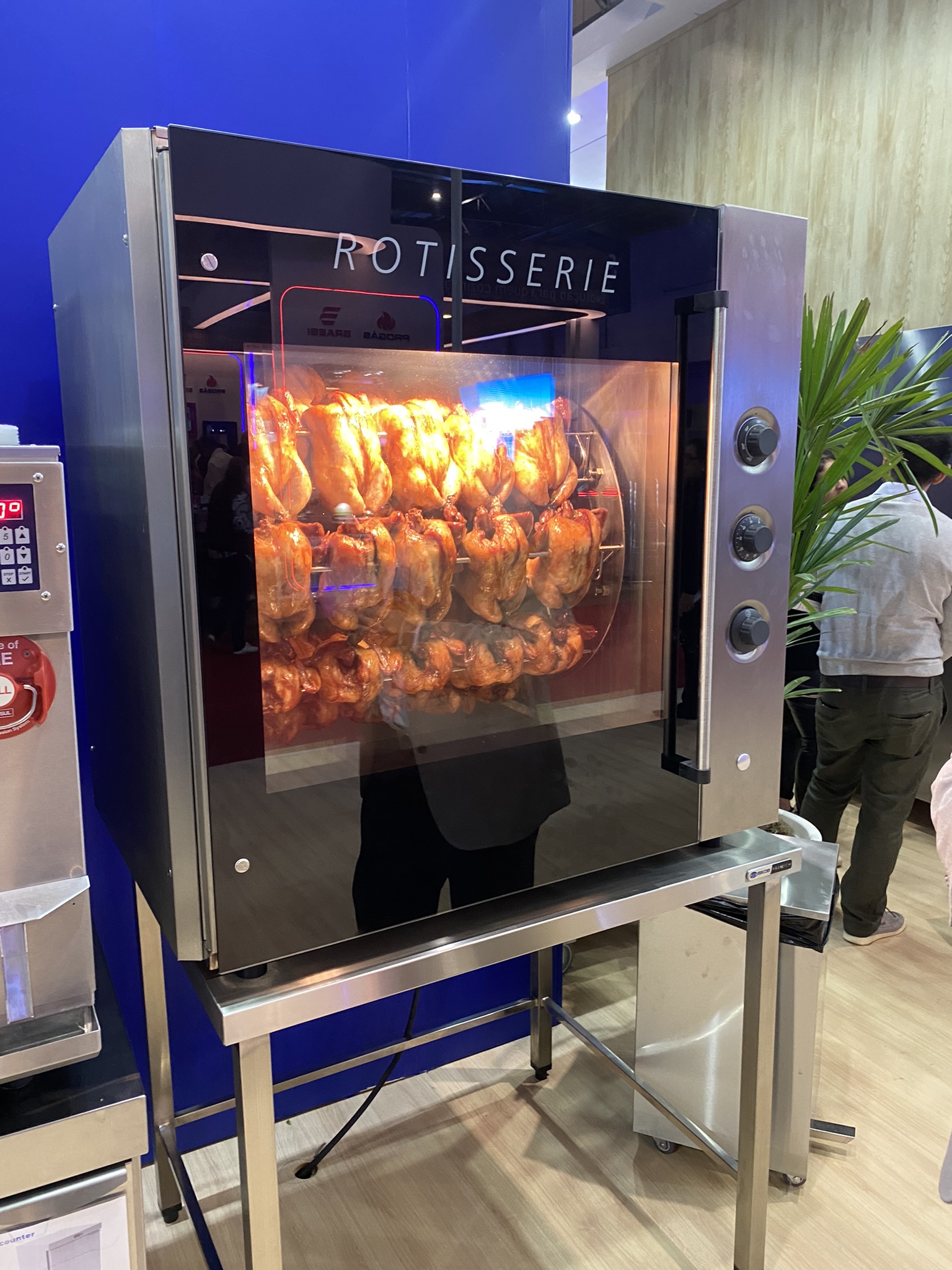 Aços Macom – forno para Rotisserie